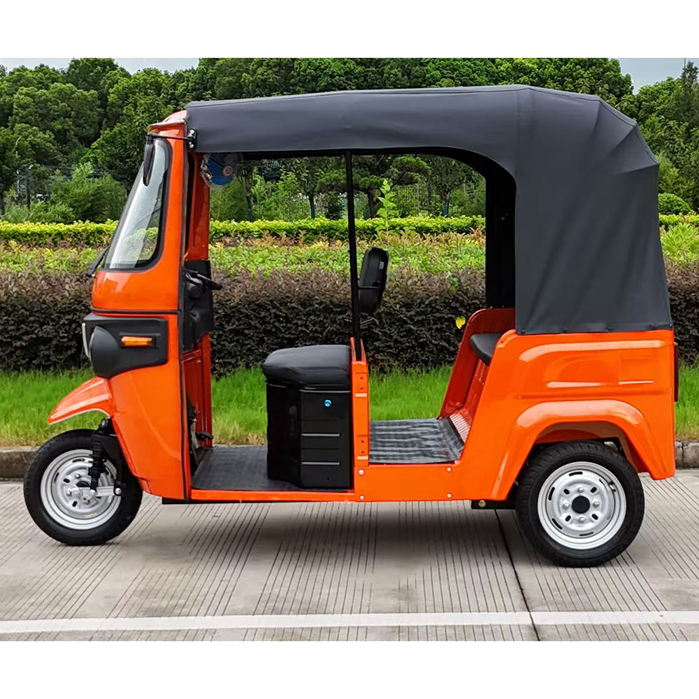 Enclosed three-wheel e-tuk tuk side profile