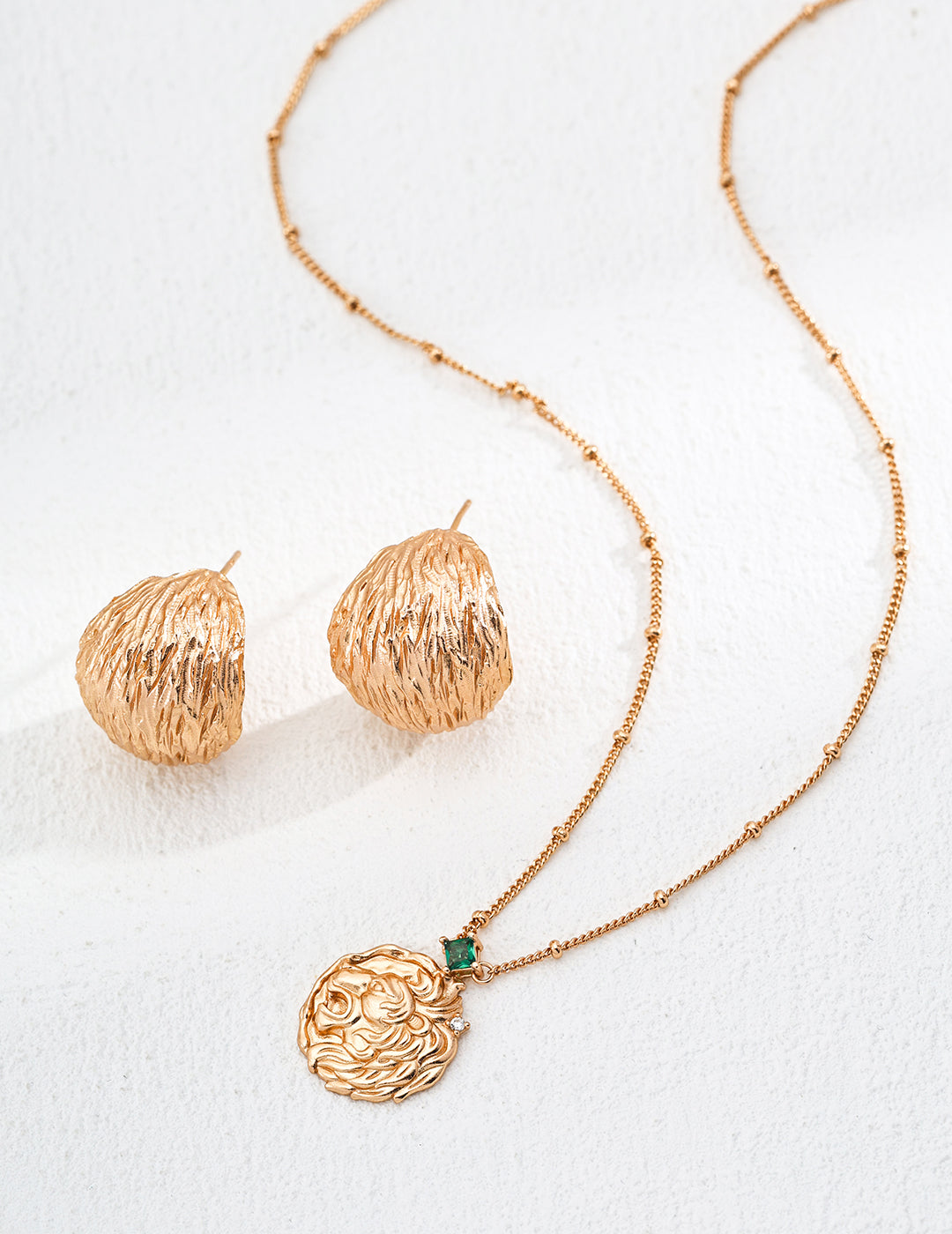 Vintage Zircon Lion Pendant Necklace-3