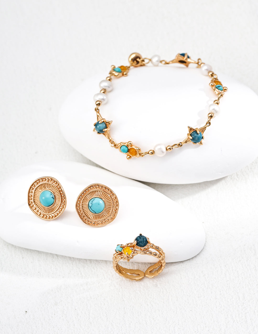 Vintage Turquoise Stud Earrings-2