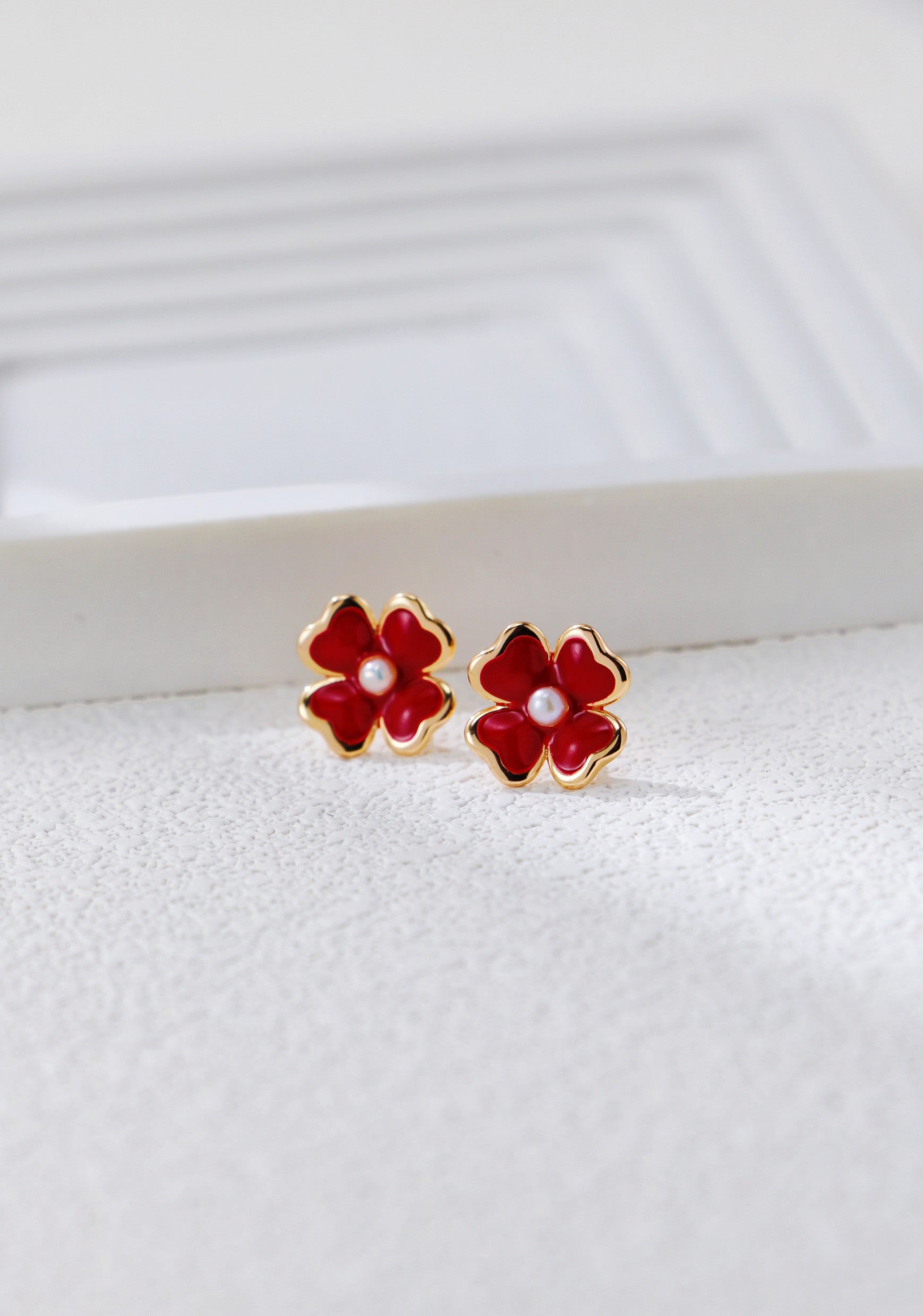 Vintage Red Enamel Clover Pearl Stud Earrings-0