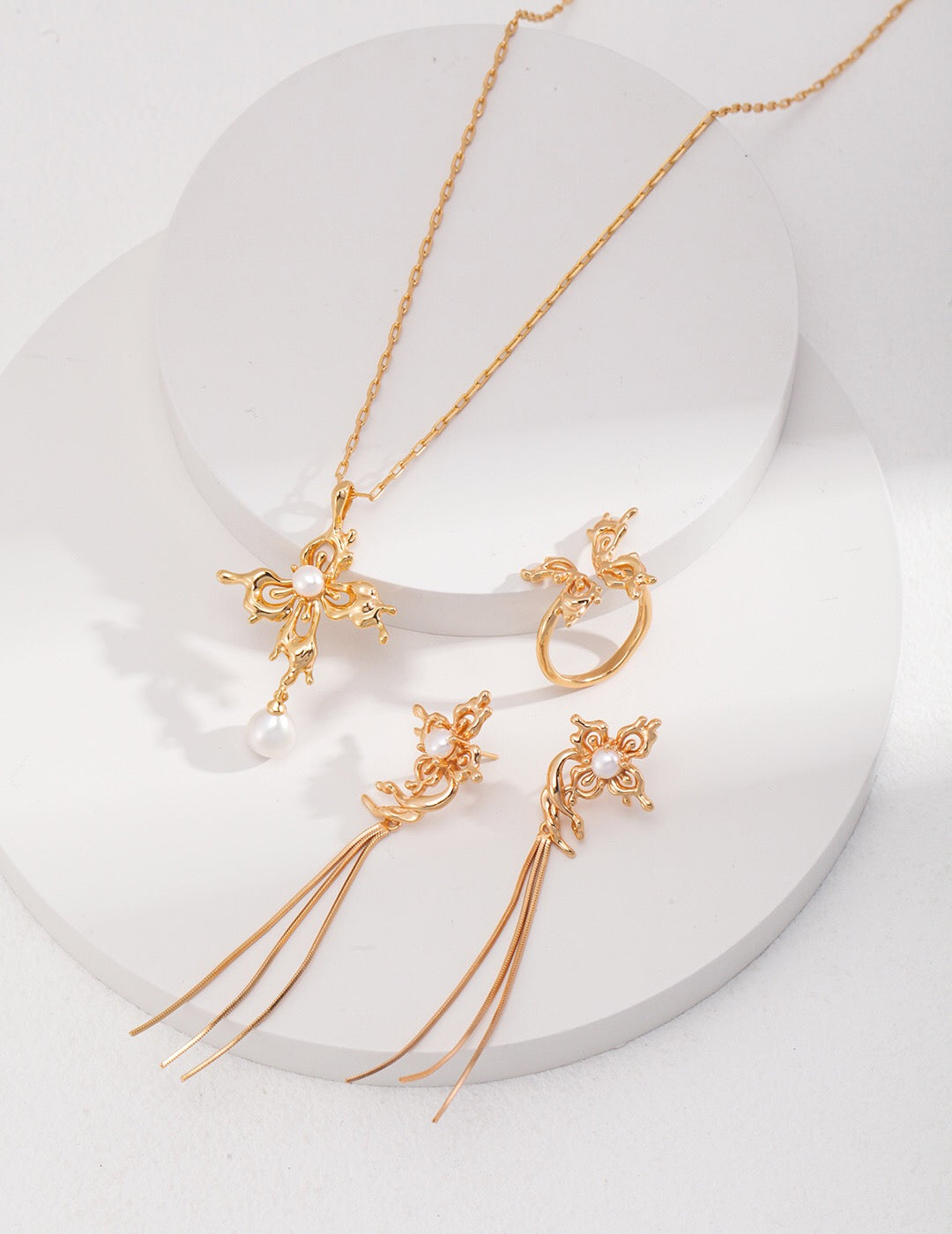 Vintage Style Pearl Tassel Drop Earrings-2