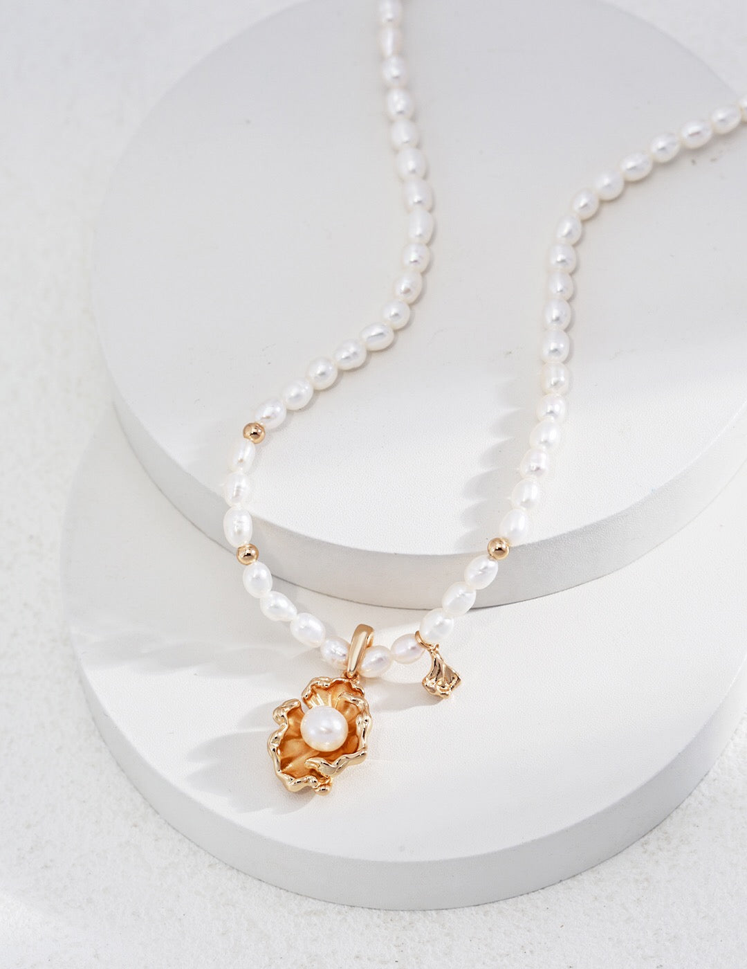 Wave Design Pearl Adjustable Necklace-1