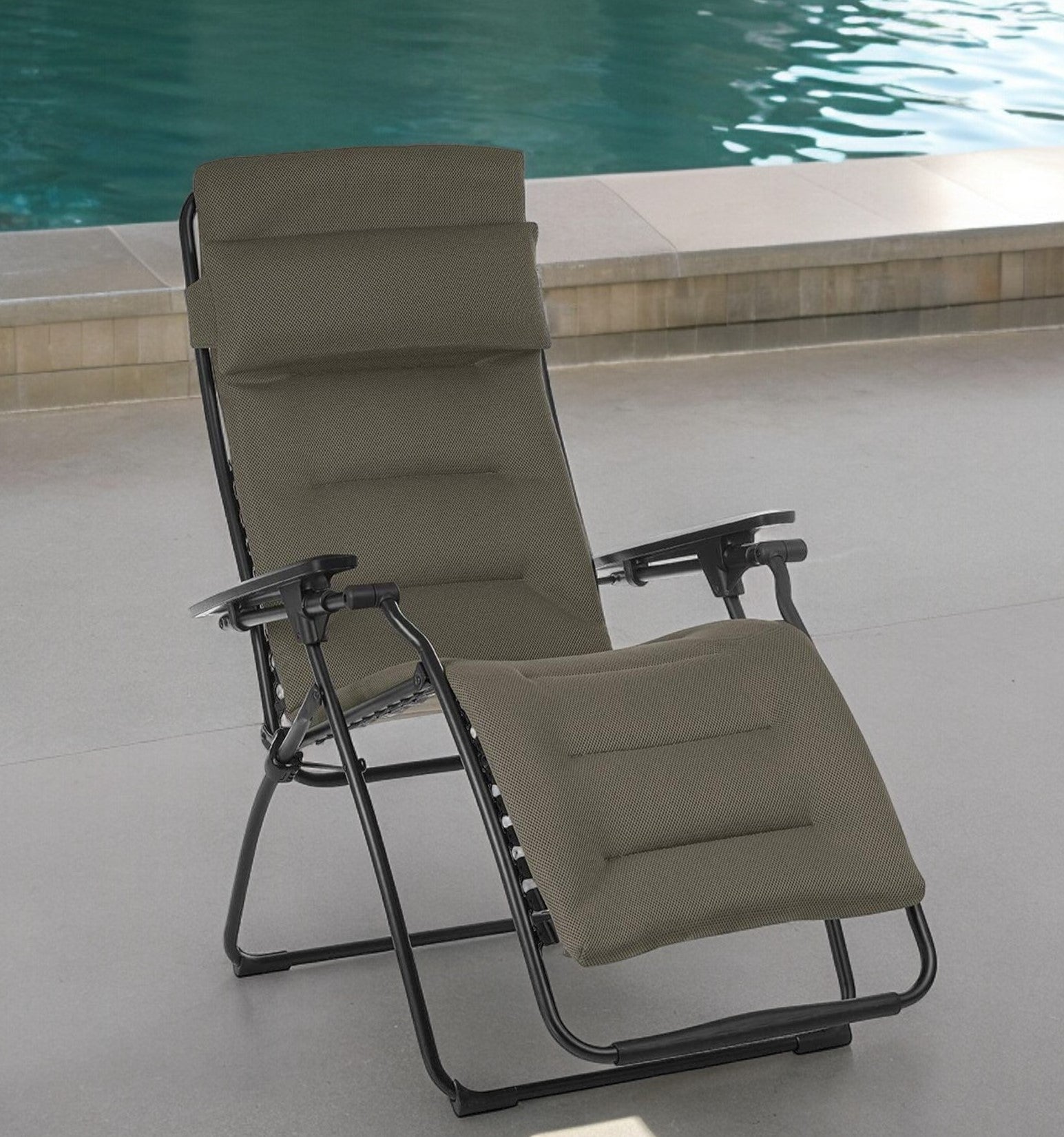 30" Gray Steel Outdoor Zero Gravity Chair with Gray Cushion-1