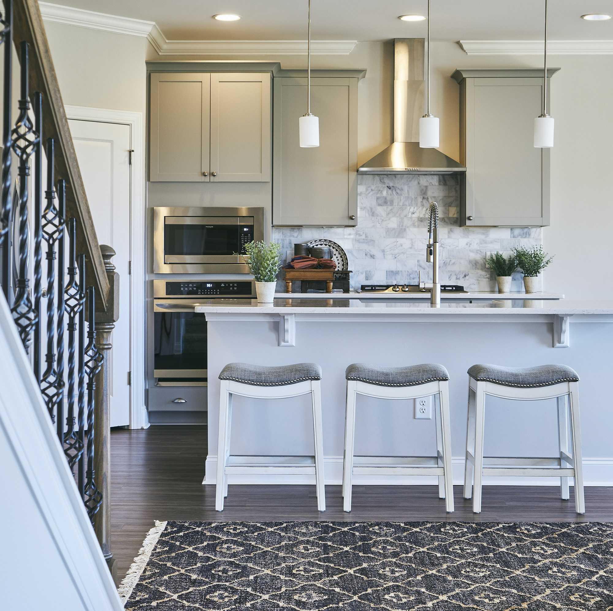 26" Gray and White Solid Wood and Linen Blend Backless Counter Height Bar Chair-6