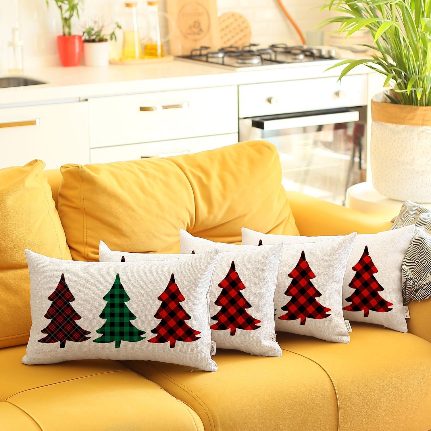 Set of 4 Christmas Tree Trio Plaid Lumbar Pillow Covers-4