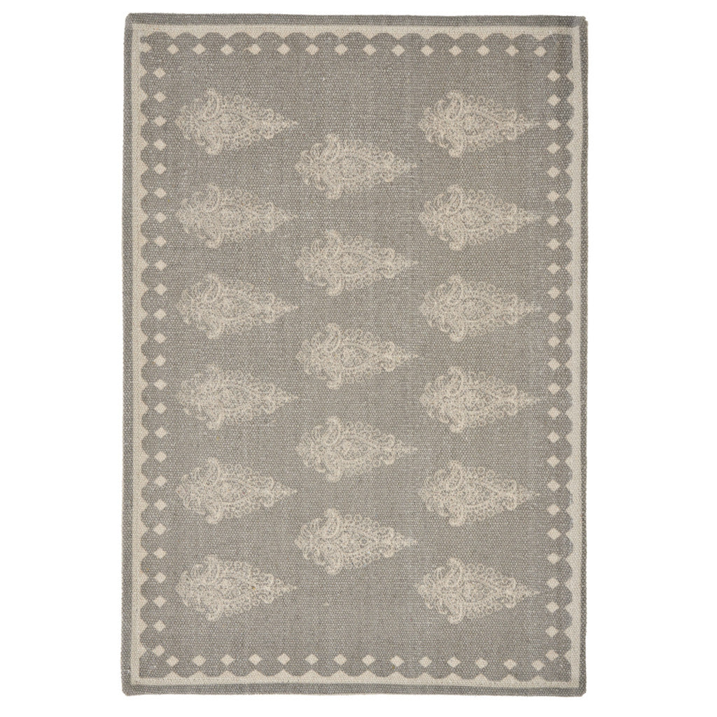 19" Set of Four Gray And Cream Geometric Medallion Cotton Placemats-3