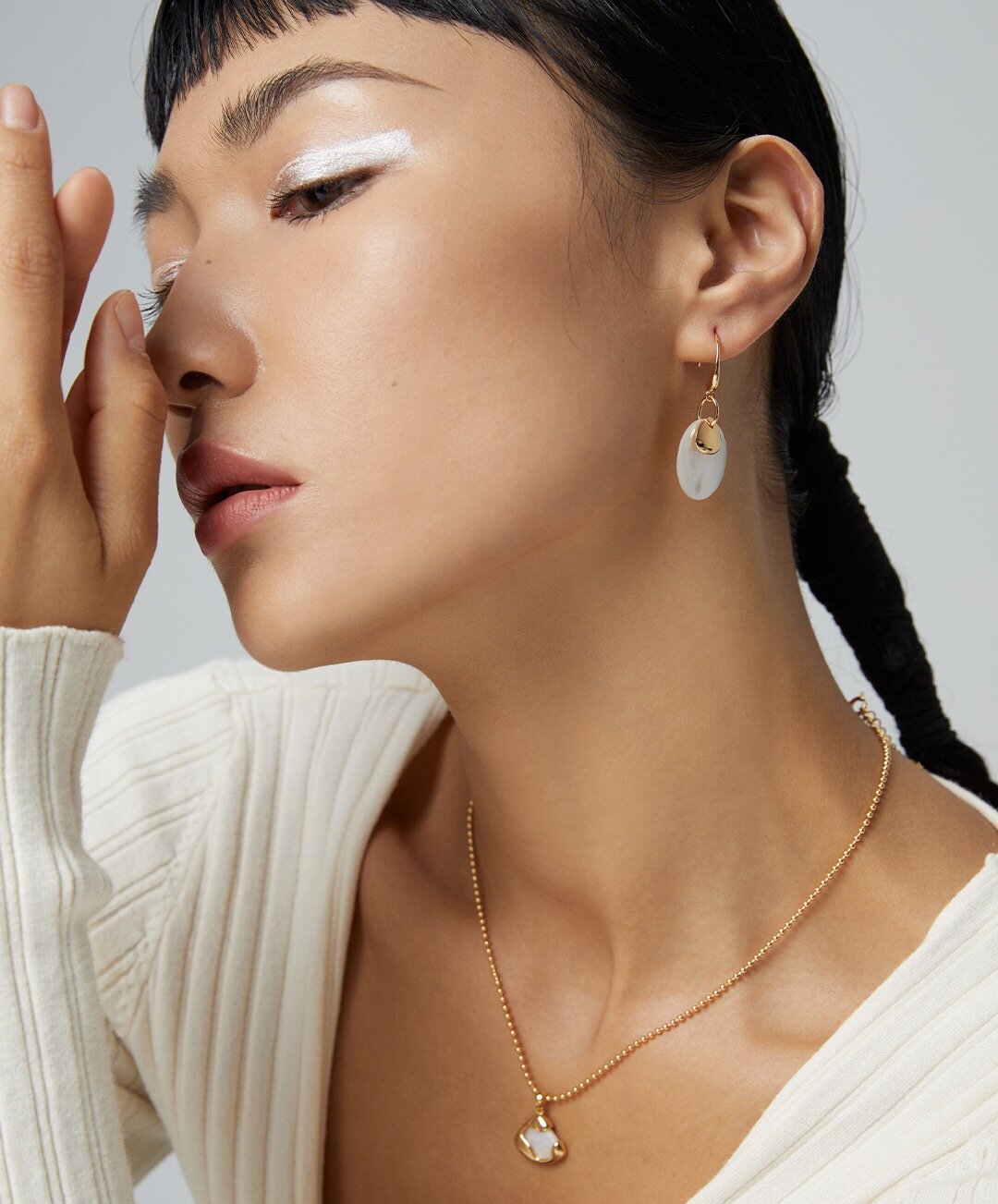 Mother of Pearl Dangle Earrings-3