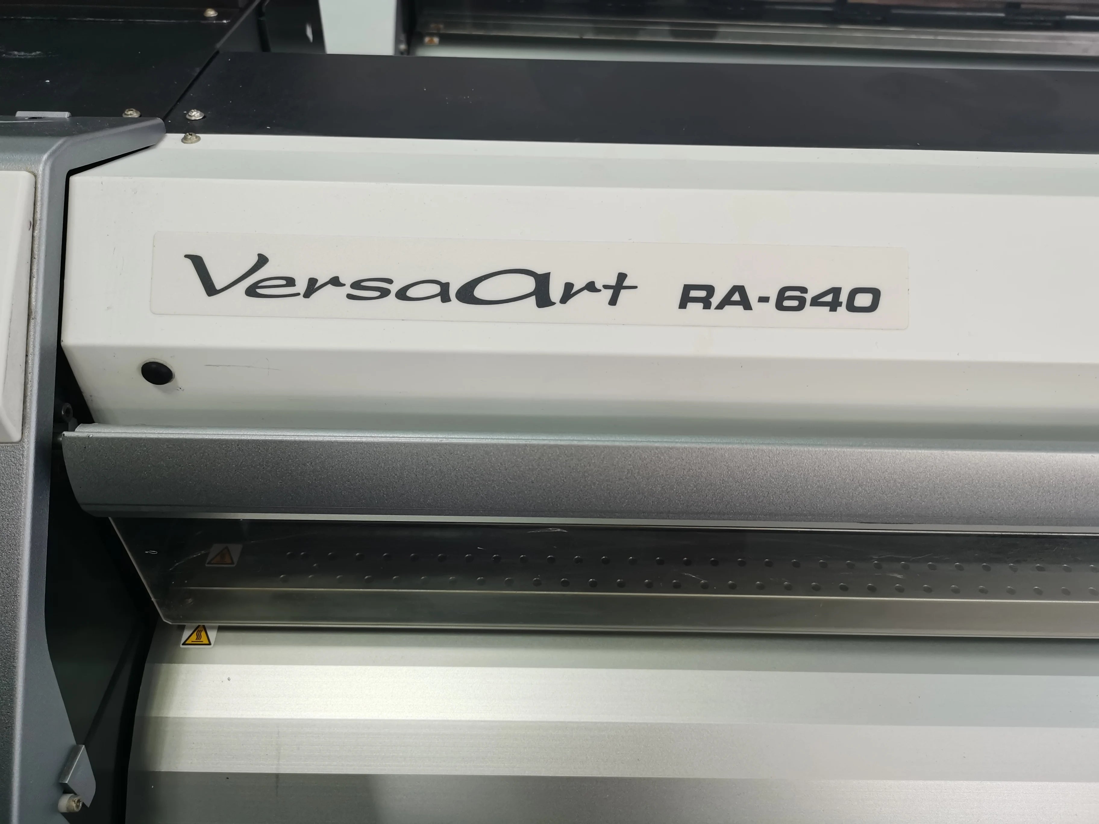 Roland Re-640 Large Format Inkjet Plotter Refurbished Eco-Solvent Sublimation Printer for Multicolor Wide Page Use-1