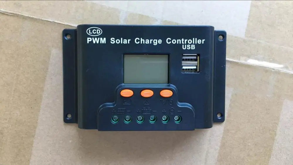 Intelligent Solar Charge Controller 12v/24v 10A 20A 30 a PWM Solar Controller for Solar Panels with LCD Display-2