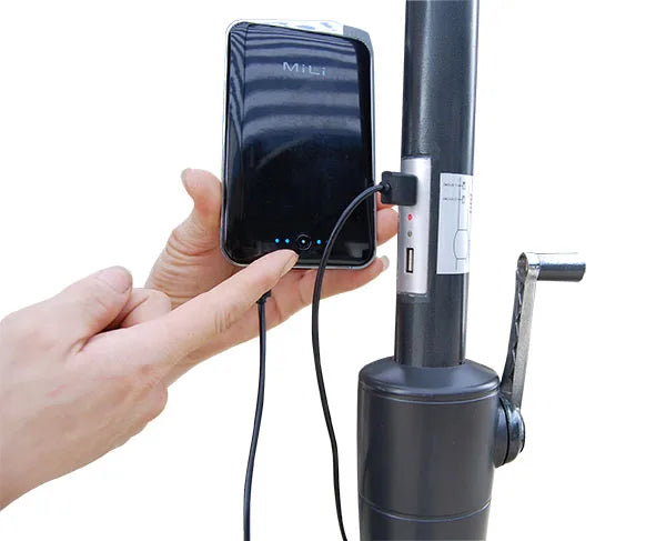 Good User Reputation for Waterproof Sun Garden Parasol Beach Solar Energy USB Charger Umbrella Solar Panel-1