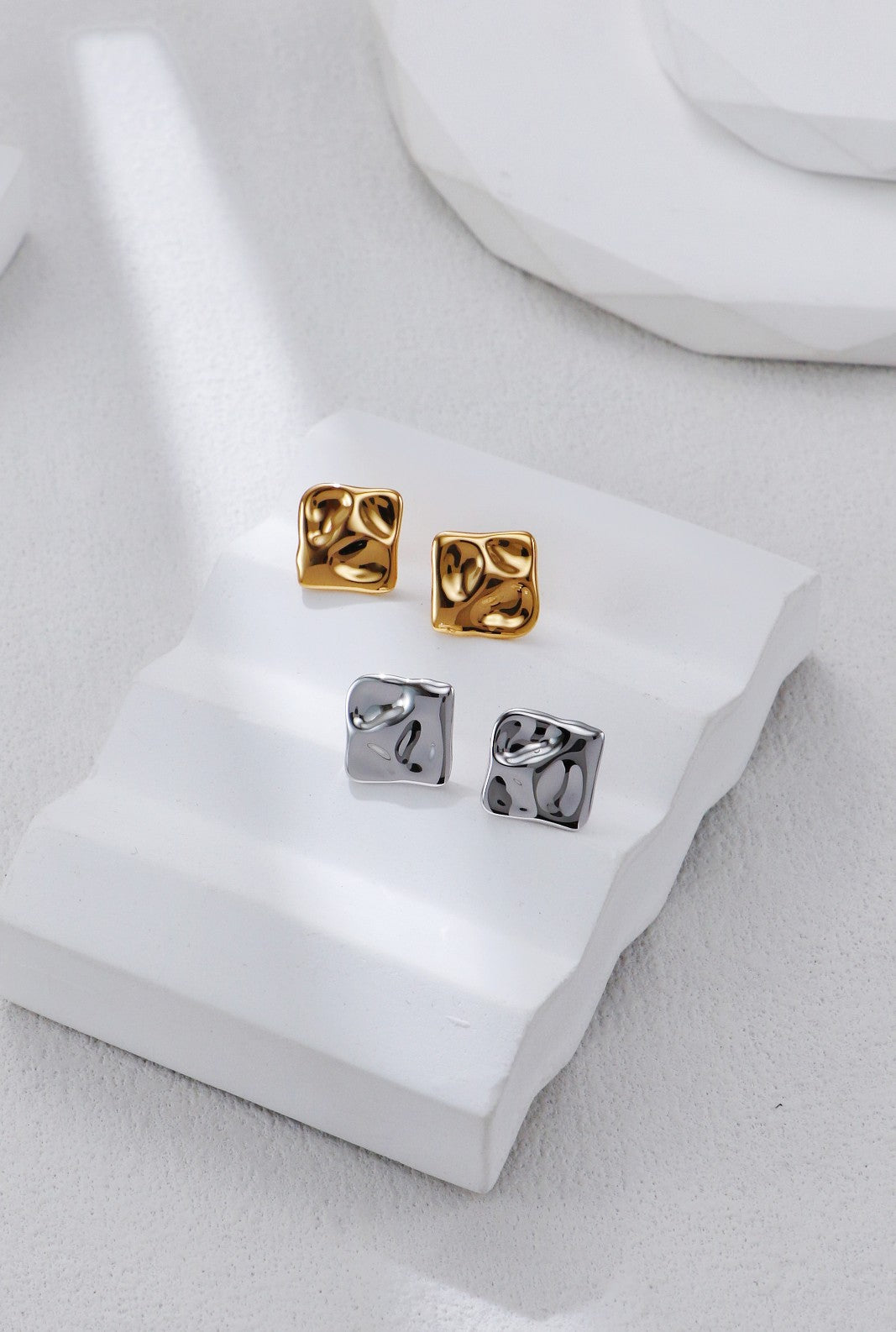 Square Textured Stud-0