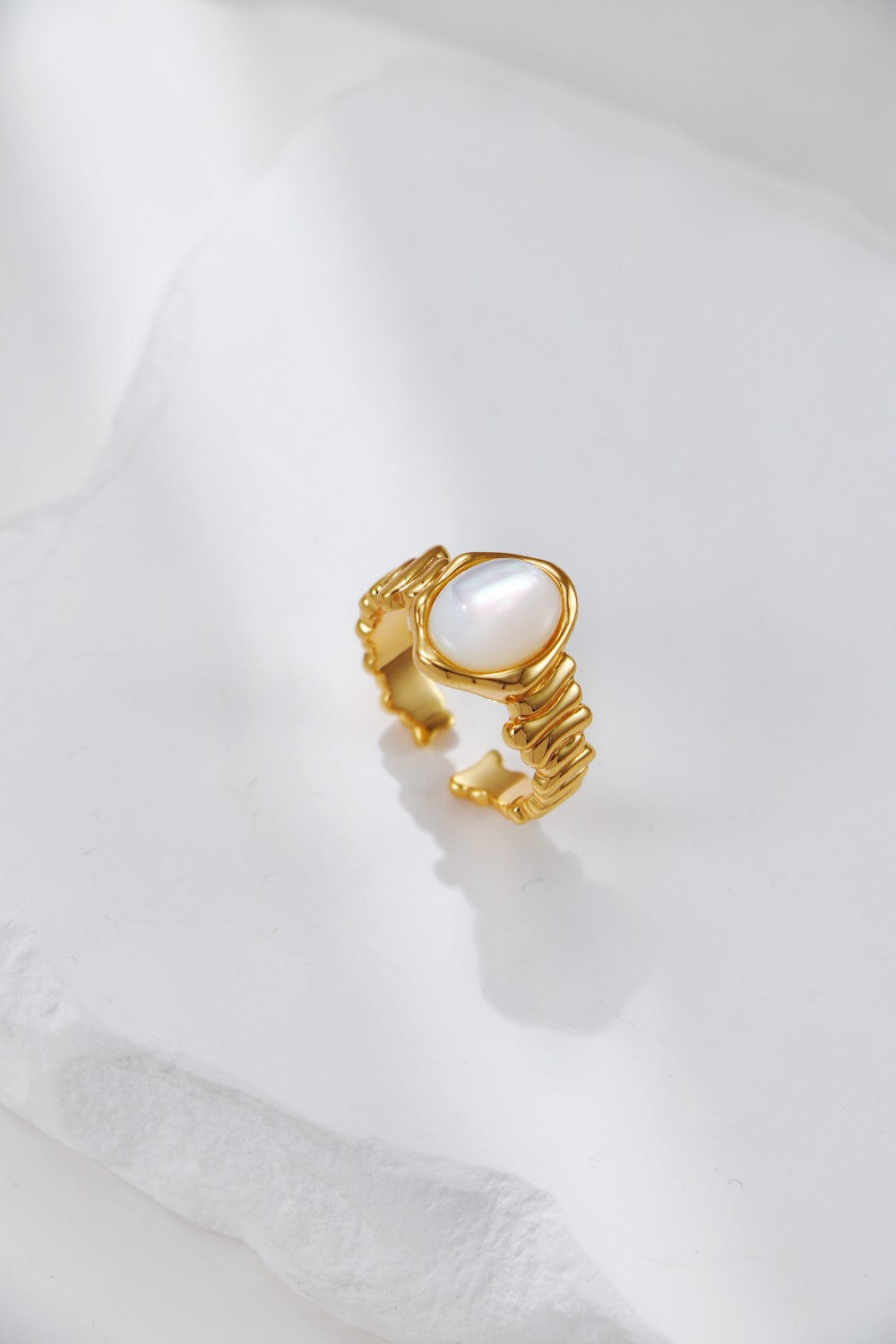 Woven Tiger Eye / Mother of Pearl Ring-3