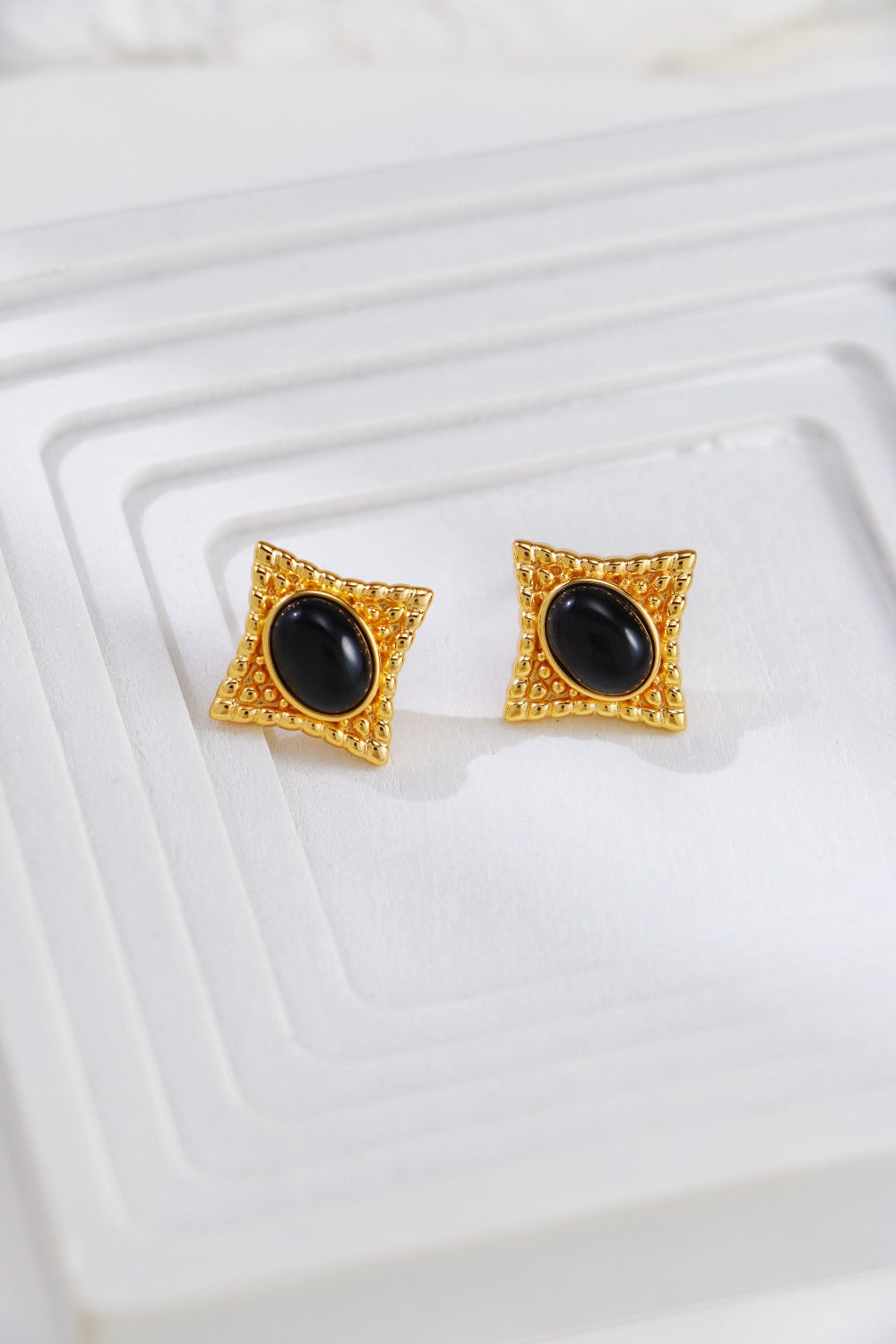 Vintage Gold Black Agate Stud Earrings-3