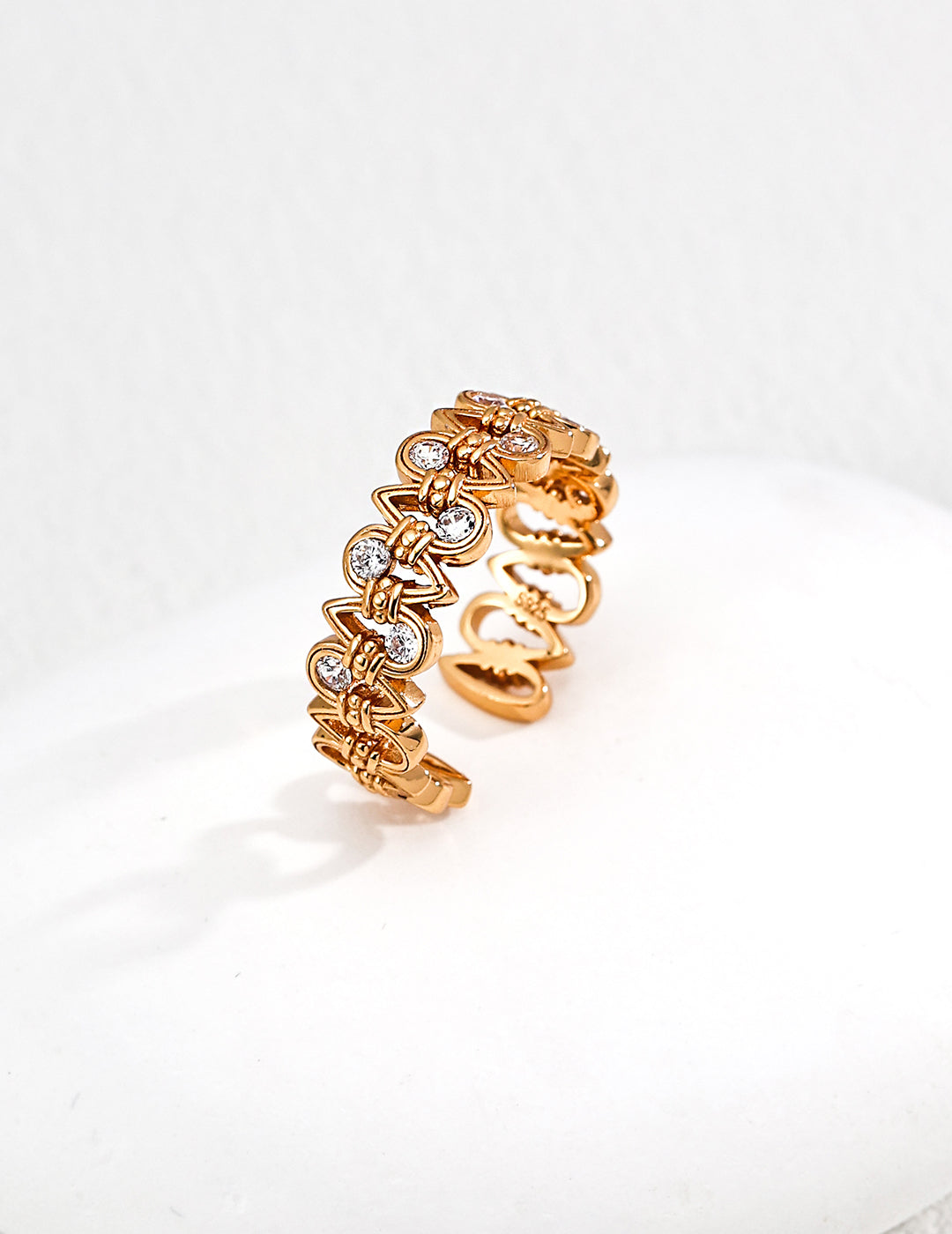 Twined Teardrop Zircon Ring-1